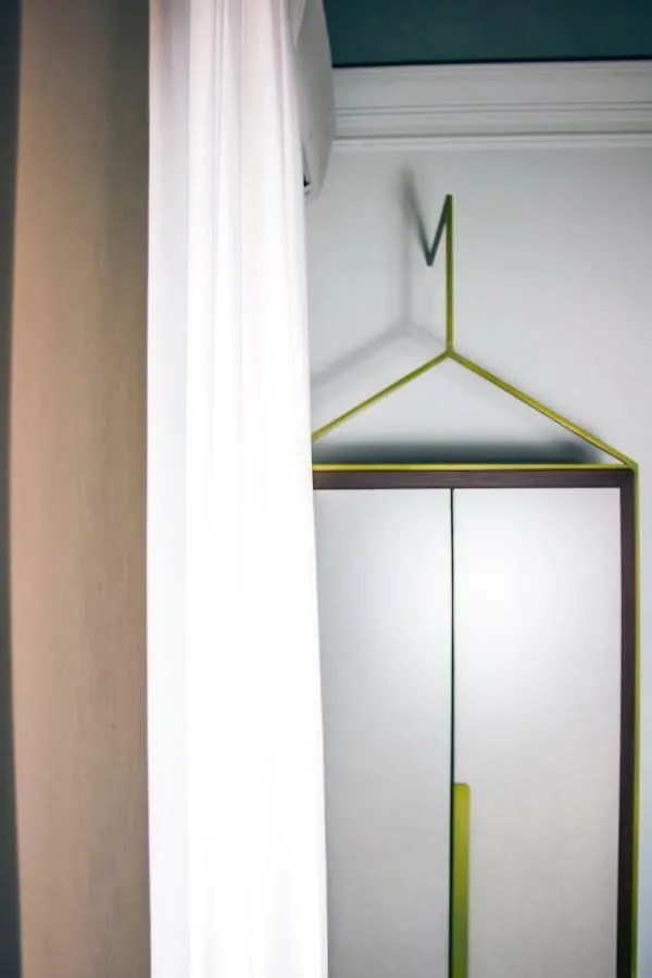 Scene Suites Apartments Катания